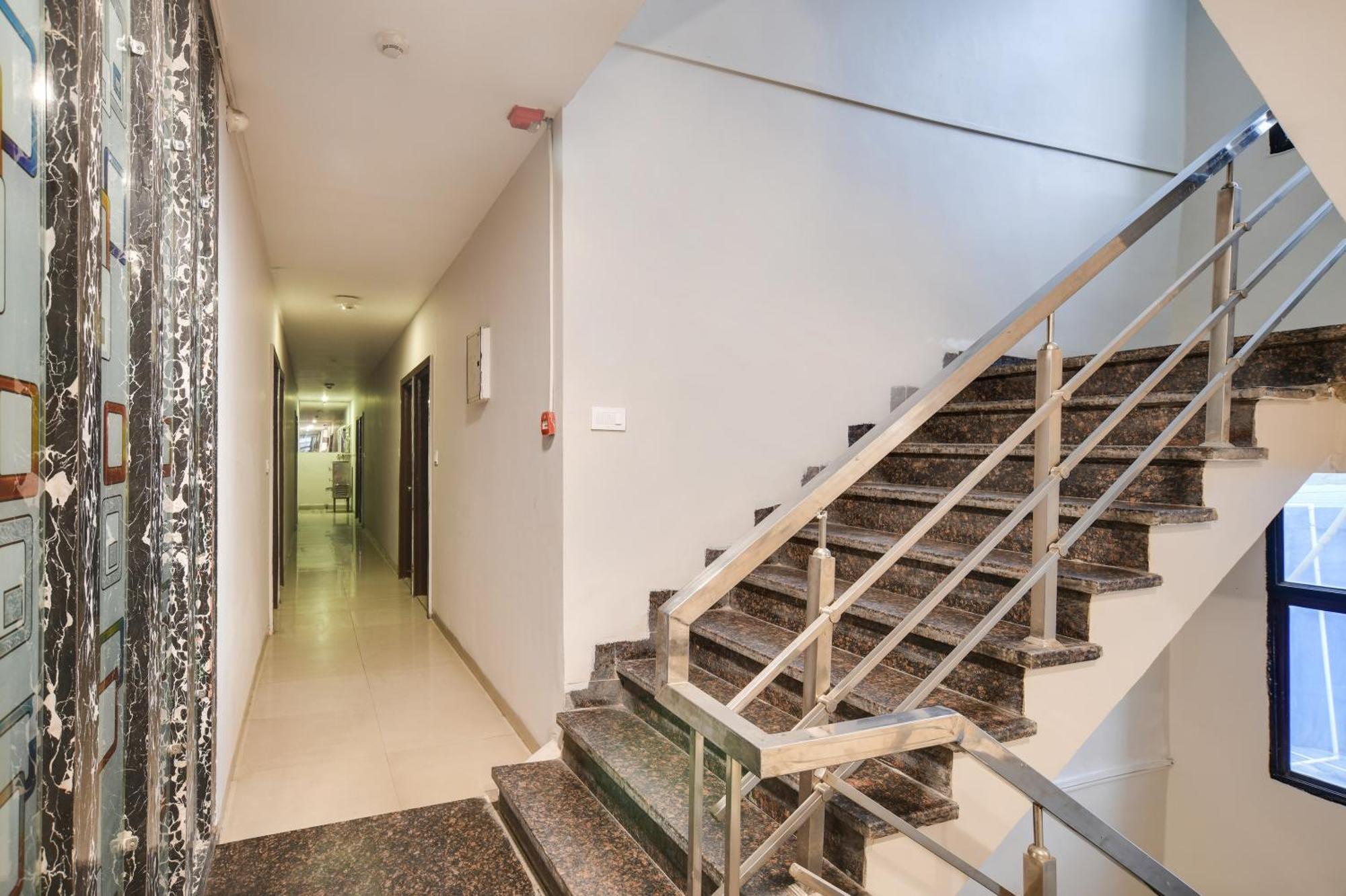 Townhouse Prime Stay Indore Exterior foto